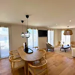 La Maison Cavet 6 De Standing Au Coeur Du Village *