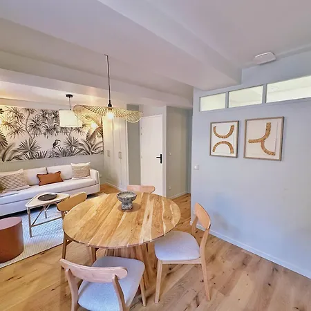 아파트 La Maison Cavet 5 De Standing Au Coeur Du Village 사나리쉬르메르
