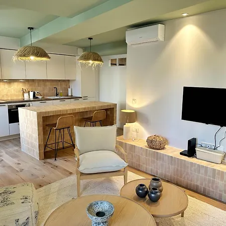 La Maison Cavet 5 De Standing Au Coeur Du Village 아파트