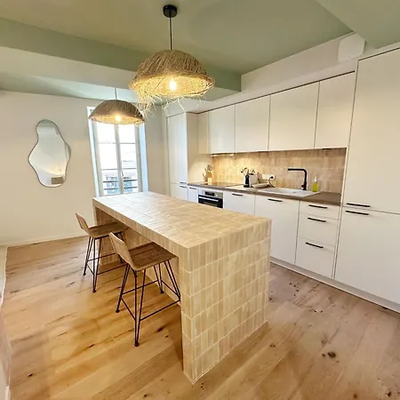 La Maison Cavet 5 De Standing Au Coeur Du Village 아파트 *