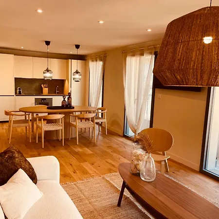 La Maison Cavet 5 De Standing Au Coeur Du Village 아파트 *
